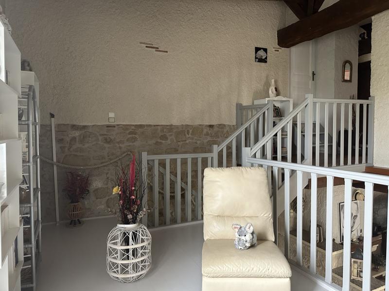 Maison traditionnelle - 216 m² - 5 pièces