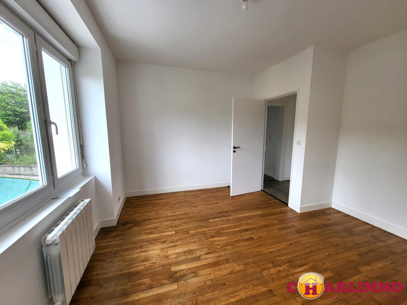 Appartement - 155 m² - 8 pièces