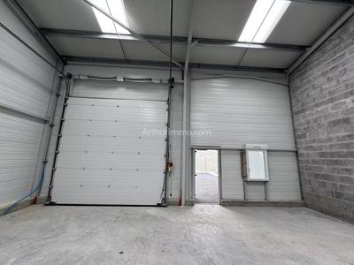 Bureau - 130 m² - 1 pièce