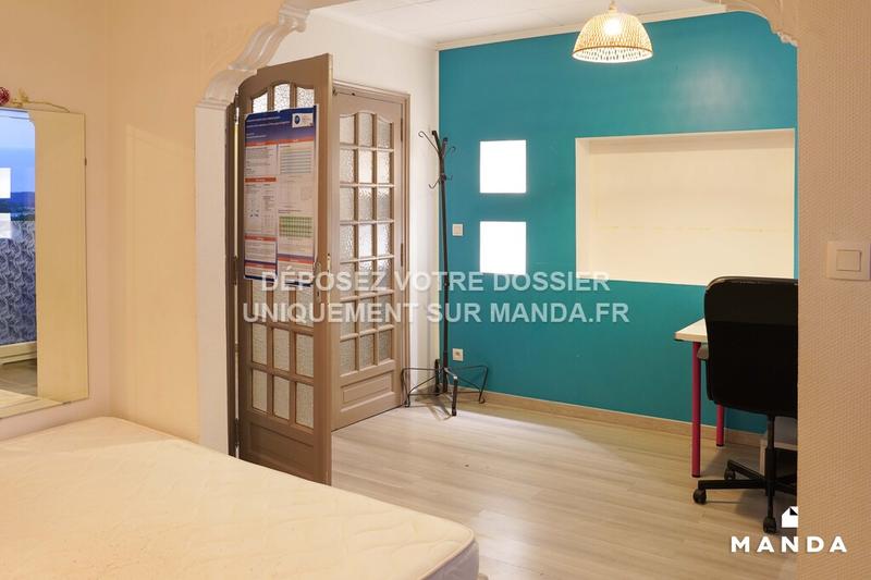 Chambre - 15 m² - 5 pièces