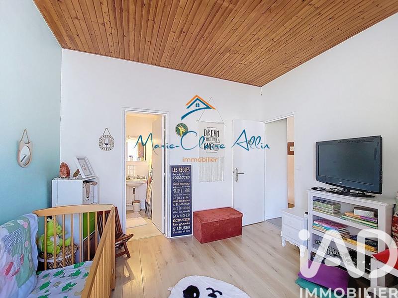 Maison - 104 m² - 4 pièces