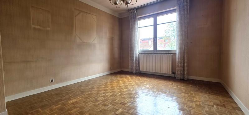 Maison - 163 m² - 6 pièces