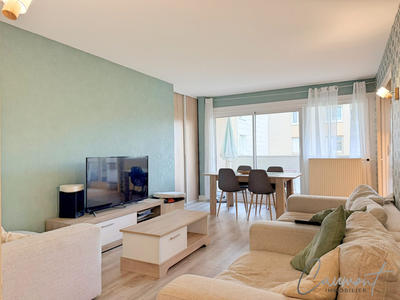 Appartement - 91 m² - 4 pièces