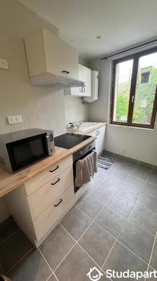 Chambre - 13 m² - 1 pièce