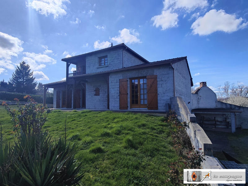 Maison - 179 m² - 4 pièces