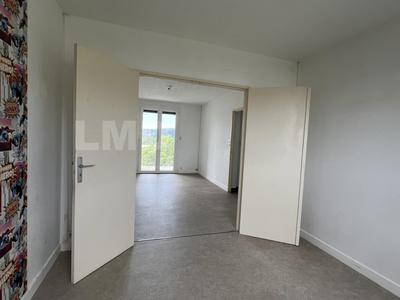 Appartement - 69 m² - 4 pièces