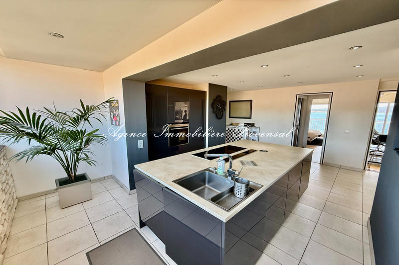 Appartement - 165 m² - 4 pièces