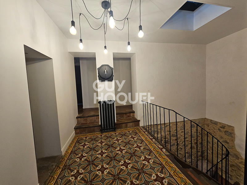 Maison - 224 m² - 6 pièces