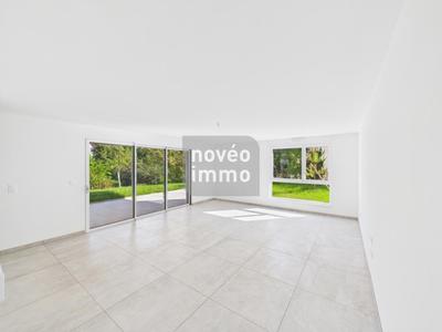 Appartement - 122 m² - 5 pièces