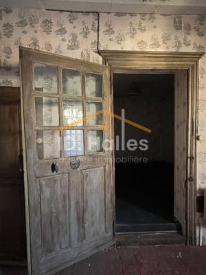 Immeuble - 90 m² - 10 pièces