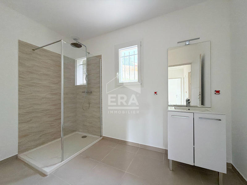 Maison - 99 m² - 4 pièces