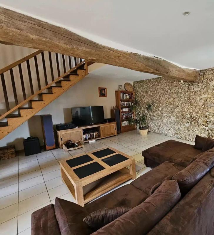 Maison - 150 m² - 4 pièces