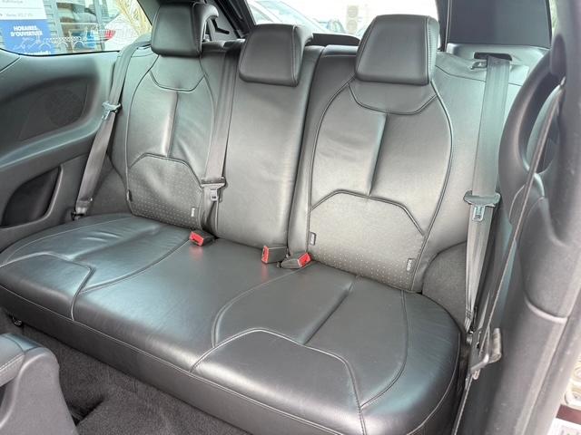 Ds Ds 3 Cabrio Cabriolet 130cv Bvm6 Ines de la Fressange