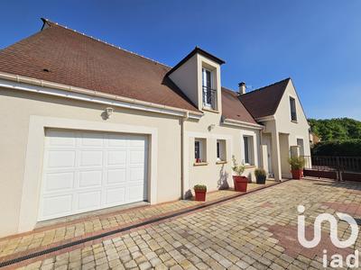 Maison - 183 m² - 9 pièces