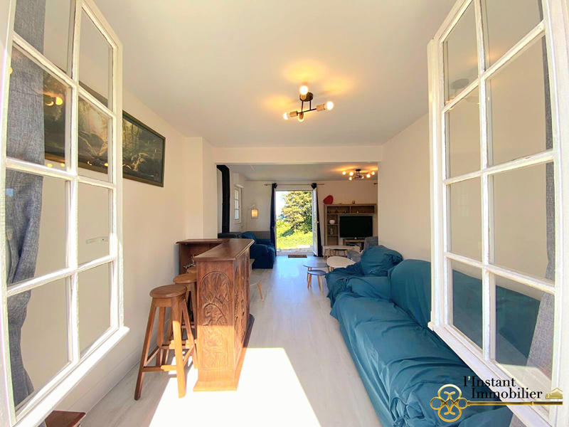 Demeure - 135 m² - 6 pièces