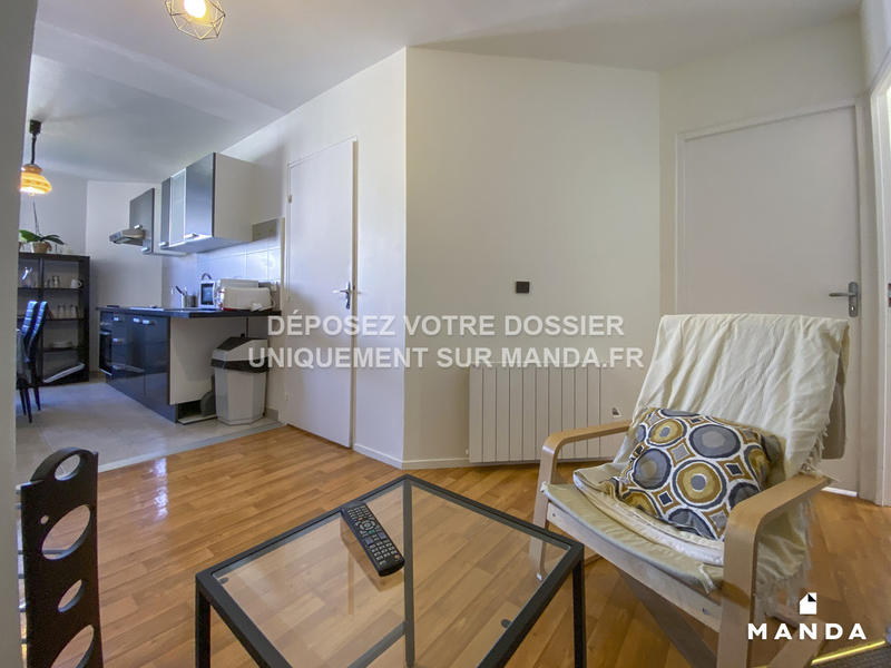 Chambre - 71 m² - 5 pièces