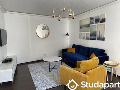 Chambre - 65 m² - 1 pièce