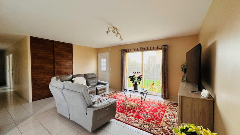 Maison - 94 m² - 4 pièces