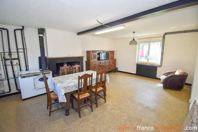Maison - 152 m² - 8 pièces