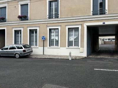 Appartement - 88 m² - 5 pièces