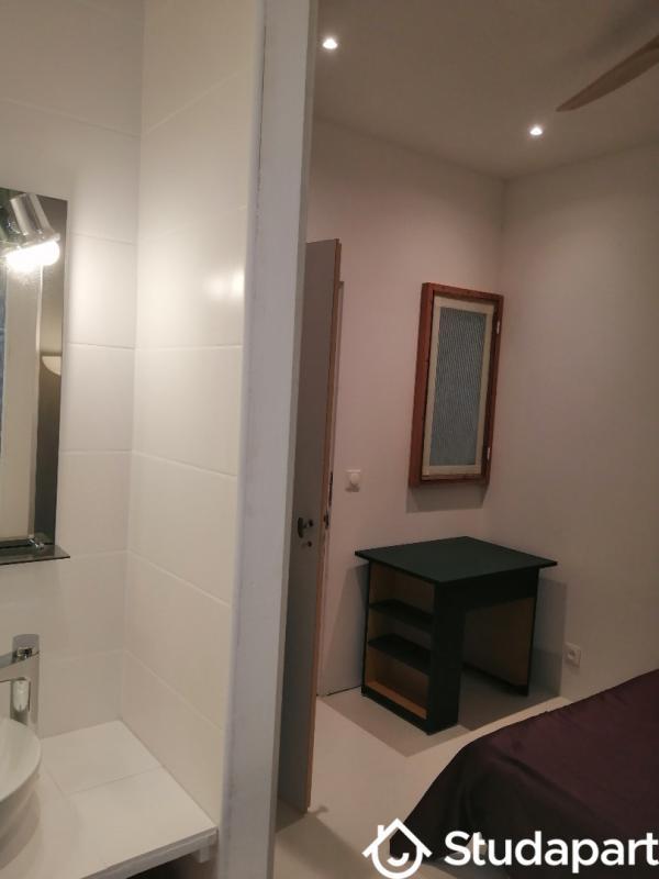 Chambre - 12 m² - 1 pièce