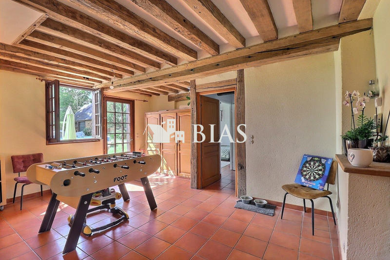 Maison traditionnelle - 150 m² - 6 pièces