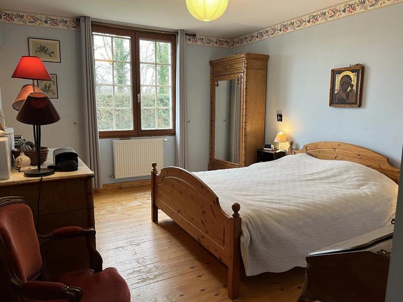 Maison - 237 m² - 10 pièces