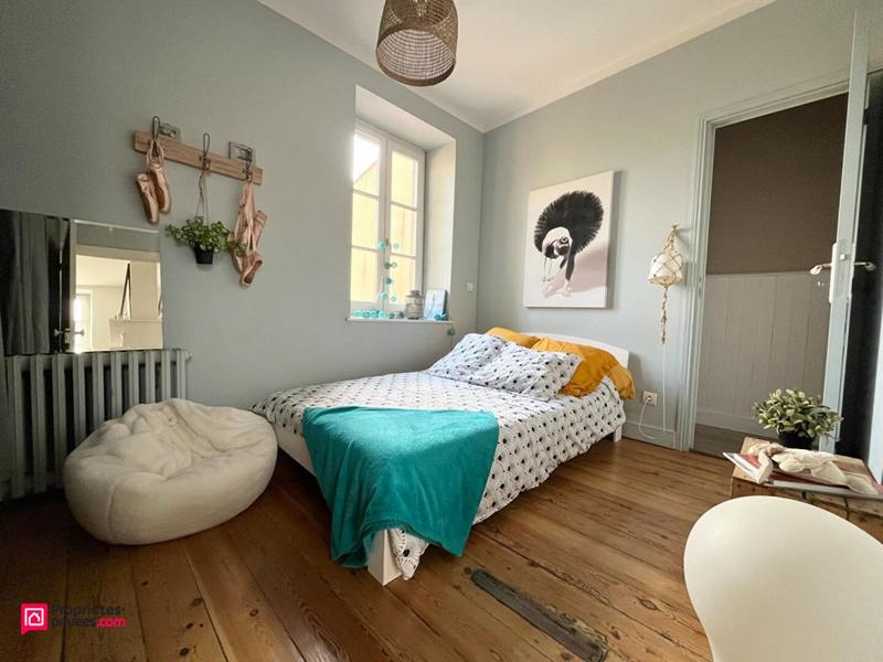 Maison - 200 m² - 5 pièces