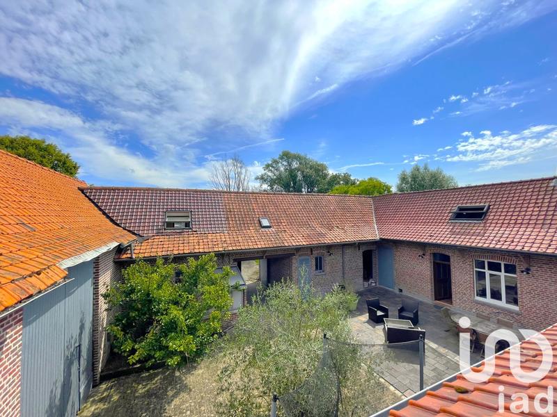 Maison - 196 m² - 7 pièces