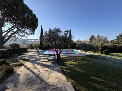 Maison - 137 m² - 4 pièces