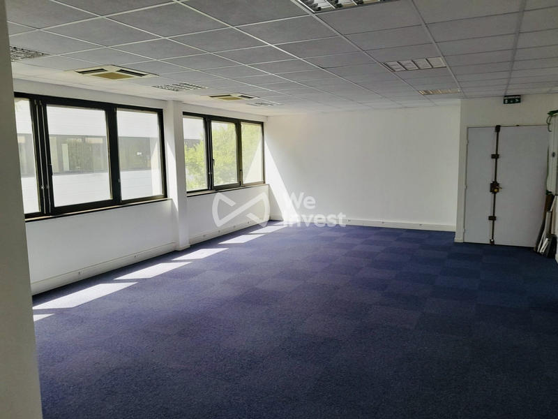 Bureau - 226 m²