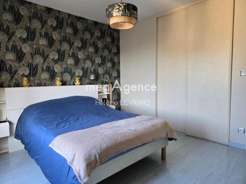 Pavillon - 148 m² - 8 pièces