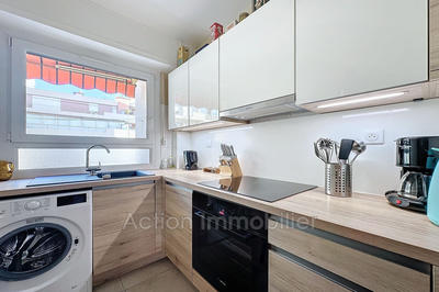 Appartement - 58 m² - 3 pièces