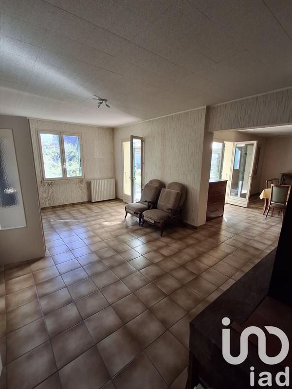 Maison - 159 m² - 5 pièces