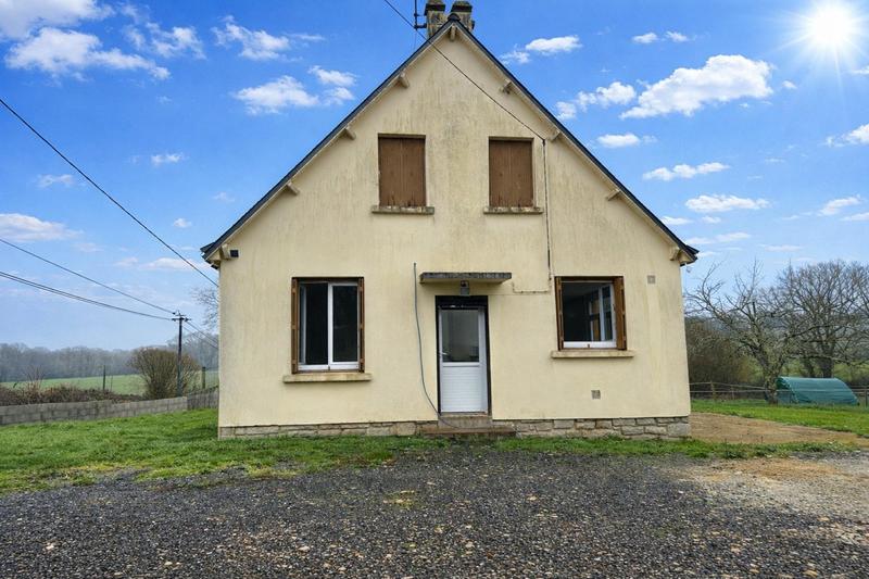 Maison - 90 m² - 5 pièces