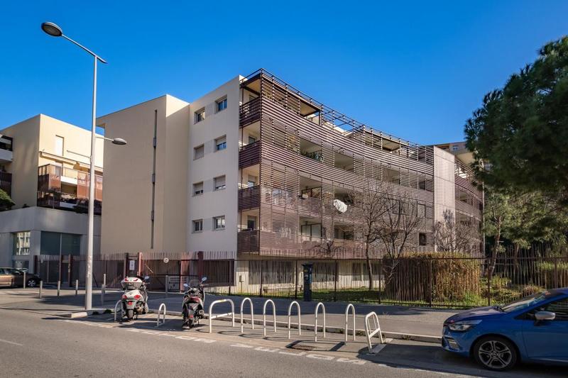 Appartement - 90 m² - 4 pièces