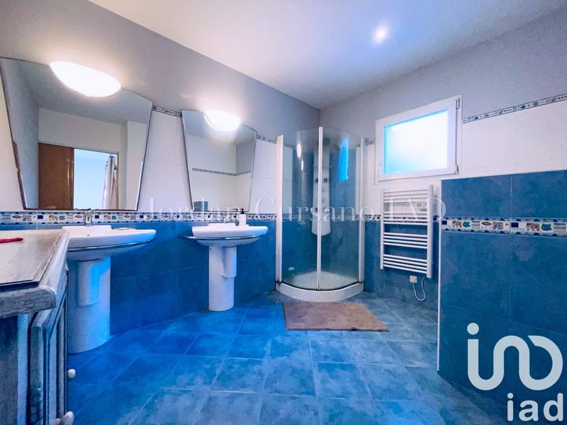 Maison - 167 m² - 5 pièces