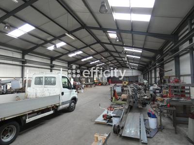 Bureau - 1 422 m² - 4 pièces