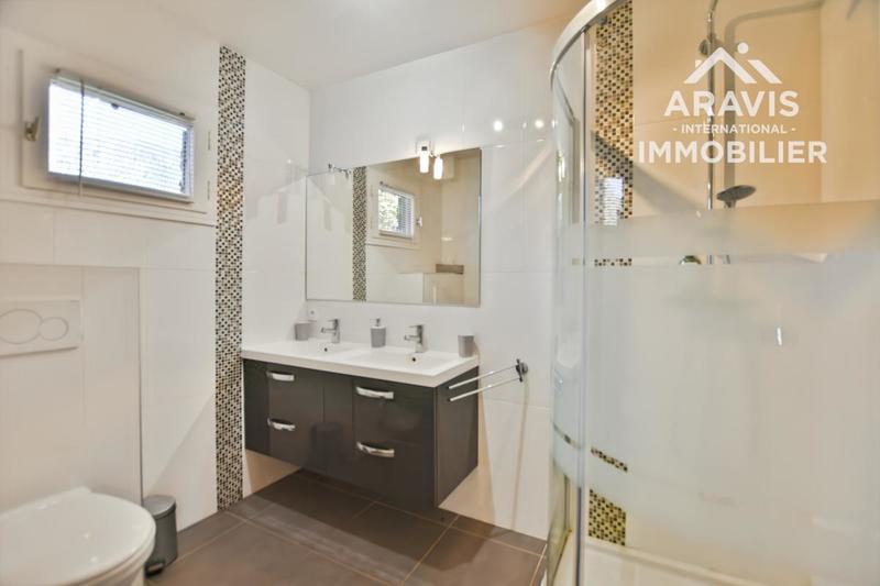 Châlet - 99 m² - 6 pièces