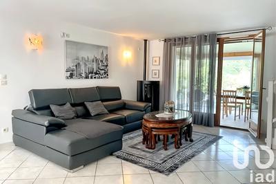 Maison - 188 m² - 7 pièces