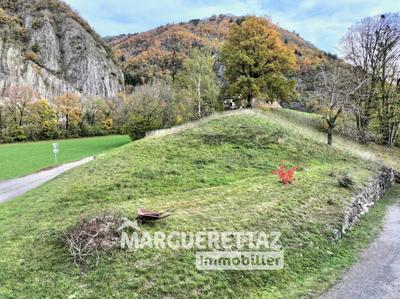 Terrain constructible - 1 339 m²