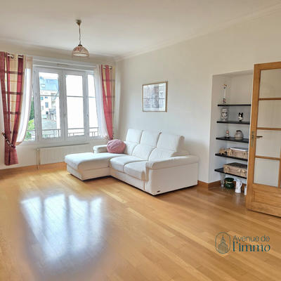 Appartement - 91 m² - 4 pièces