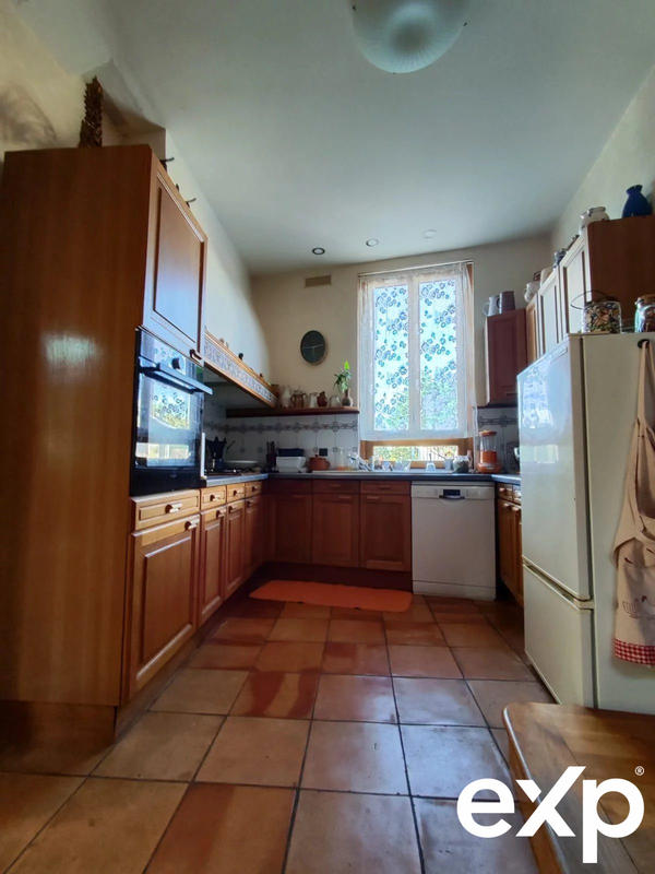 Maison - 248 m² - 6 pièces