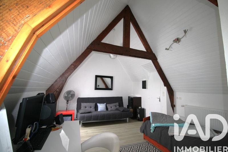 Maison - 183 m² - 7 pièces