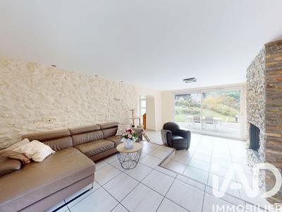 Maison - 168 m² - 6 pièces