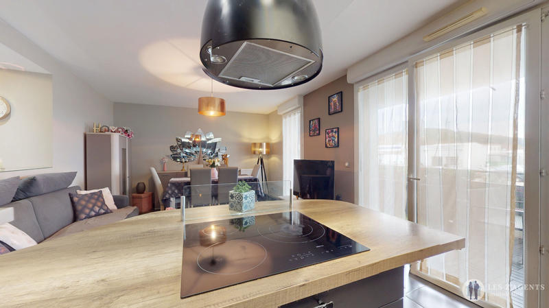 Appartement - 75 m² - 4 pièces