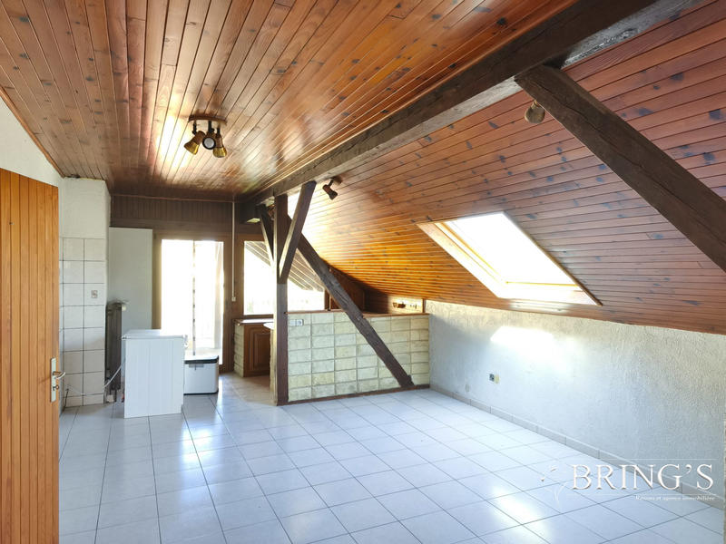 Maison - 308 m² - 11 pièces