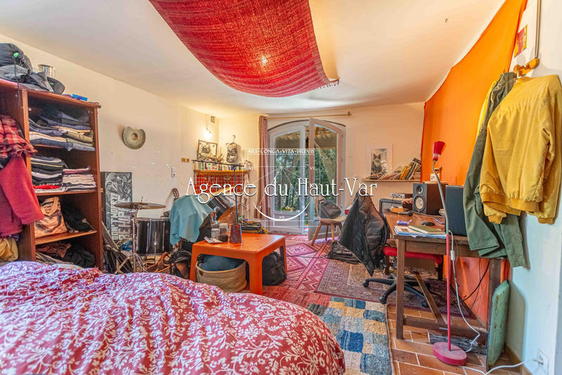 Villa - 175 m² - 6 pièces