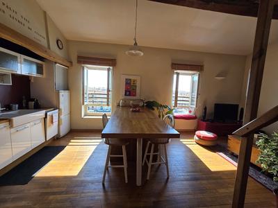 Appartement - 65 m² - 3 pièces