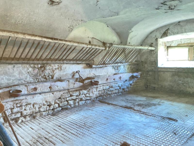 Maison - 225 m² - 9 pièces